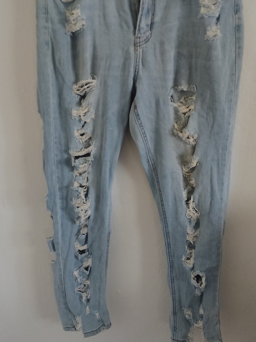 GOGO Light Blue Ripped Boyfriend Jeans